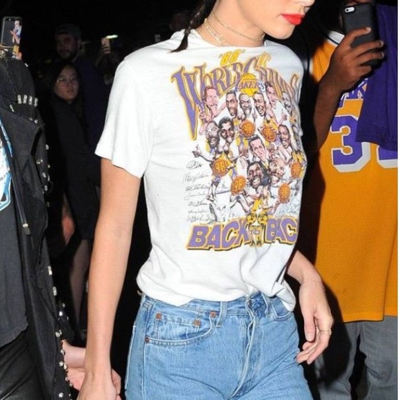 womens vintage lakers shirt